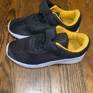 toddler boy tennis shoes, size 12